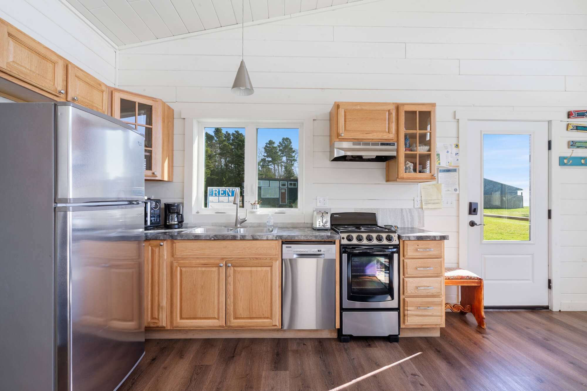 Bay View Cabin Rental Oregon Coast