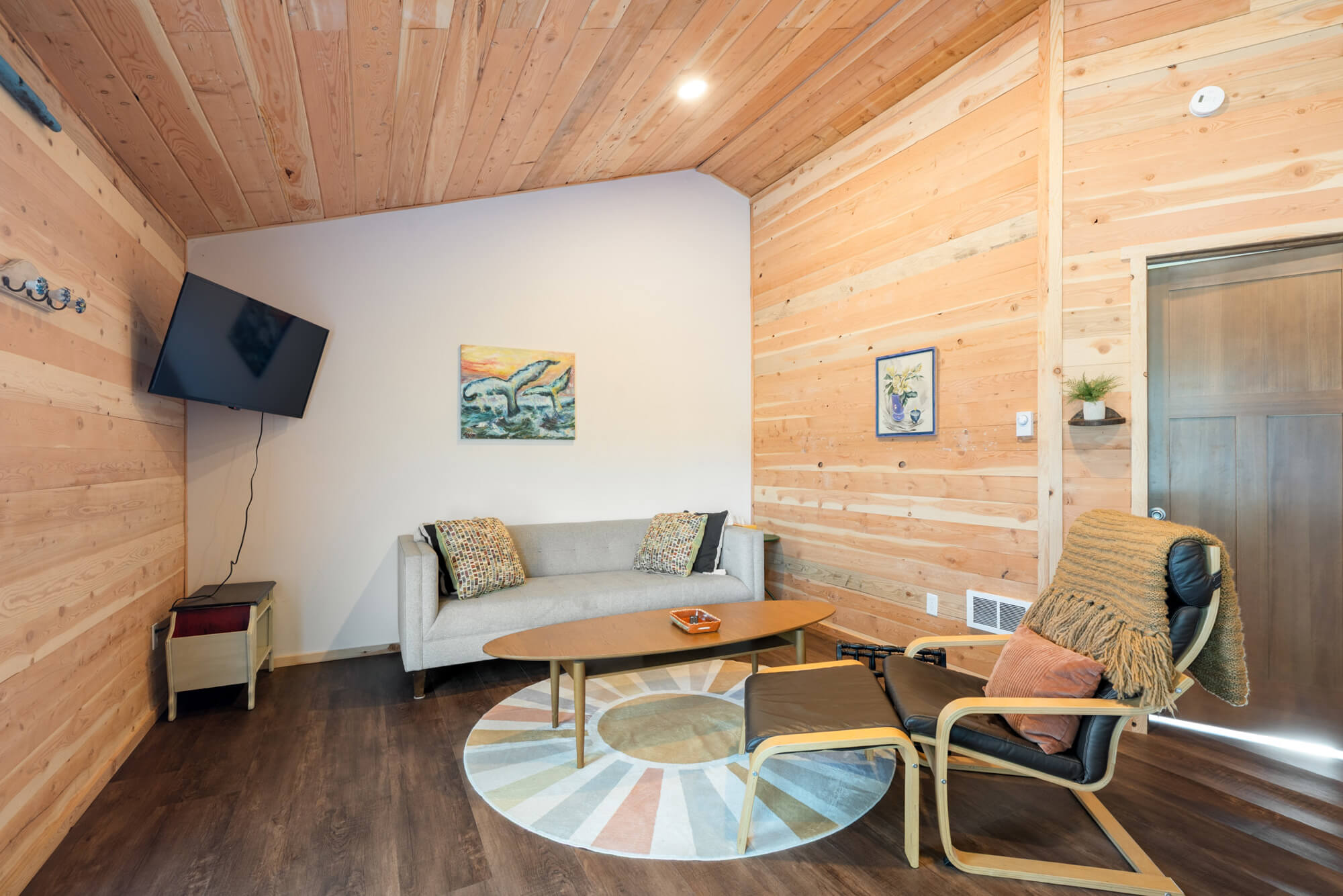 suite-3-living-area